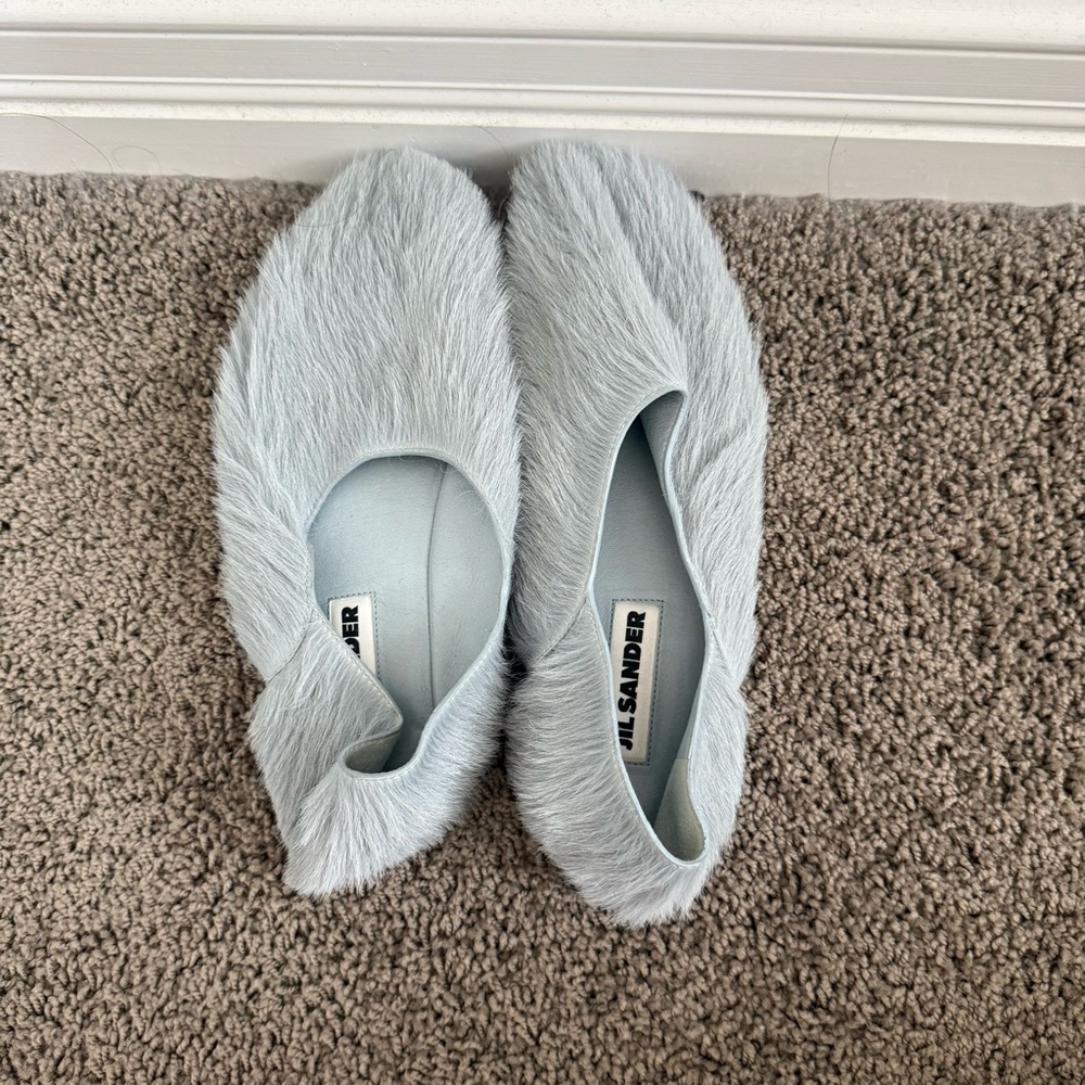 Jil Sander calf hair slipper flutty flats in ice blue - Picture 4 of 7